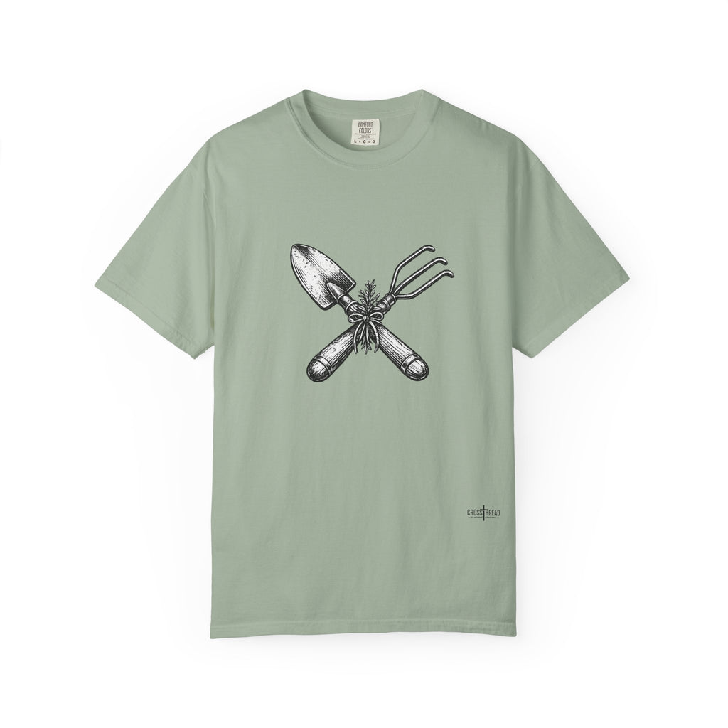 Gardener Crossed Trowel & Cultivator Tee — Vintage Gardening Tool Graphic Shirt