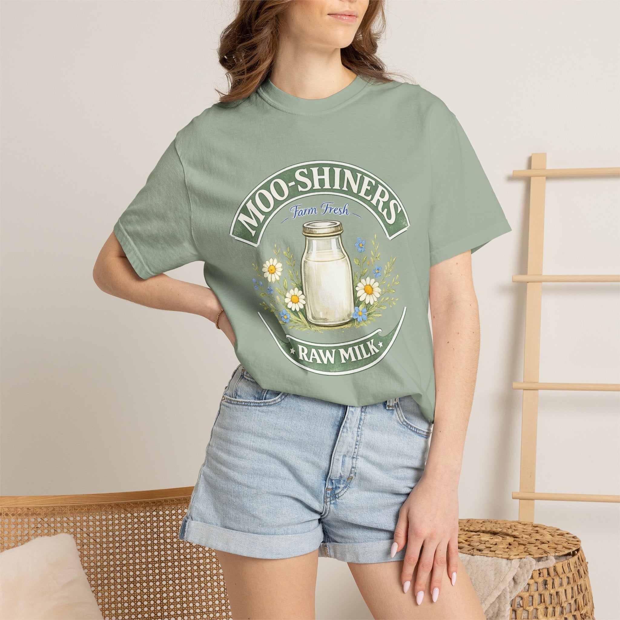 "Moo-Shiners Raw Milk" Vintage Logo Graphic T