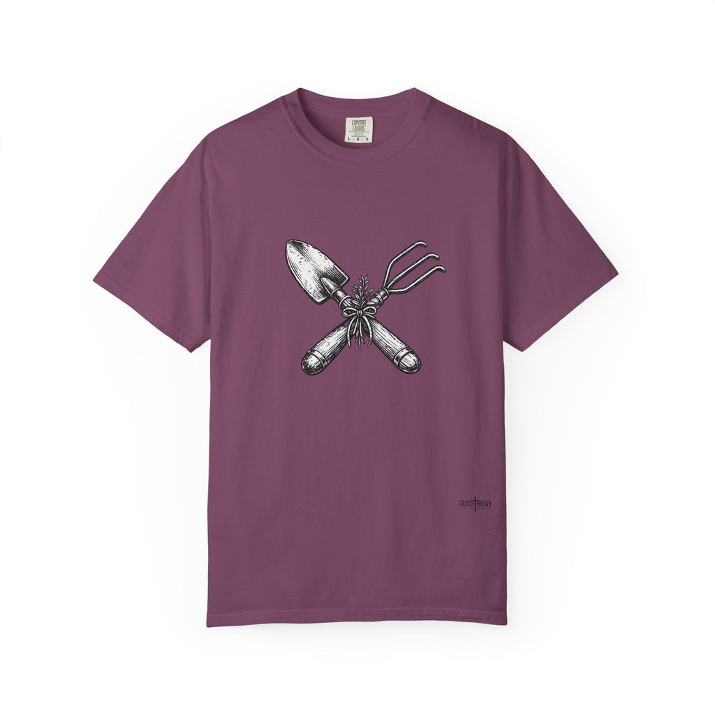Gardener Crossed Trowel & Cultivator Tee — Vintage Gardening Tool Graphic Shirt