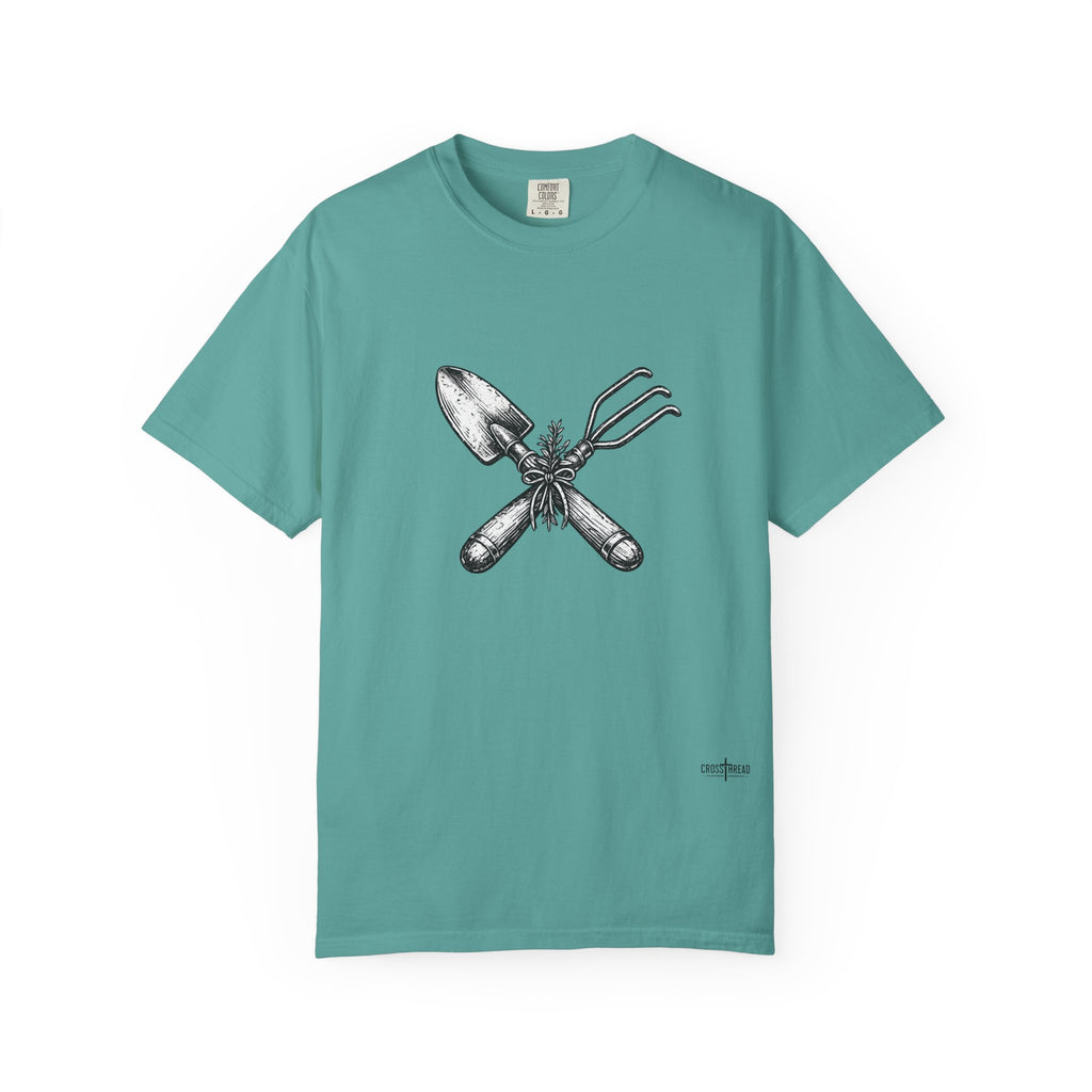 Gardener Crossed Trowel & Cultivator Tee — Vintage Gardening Tool Graphic Shirt