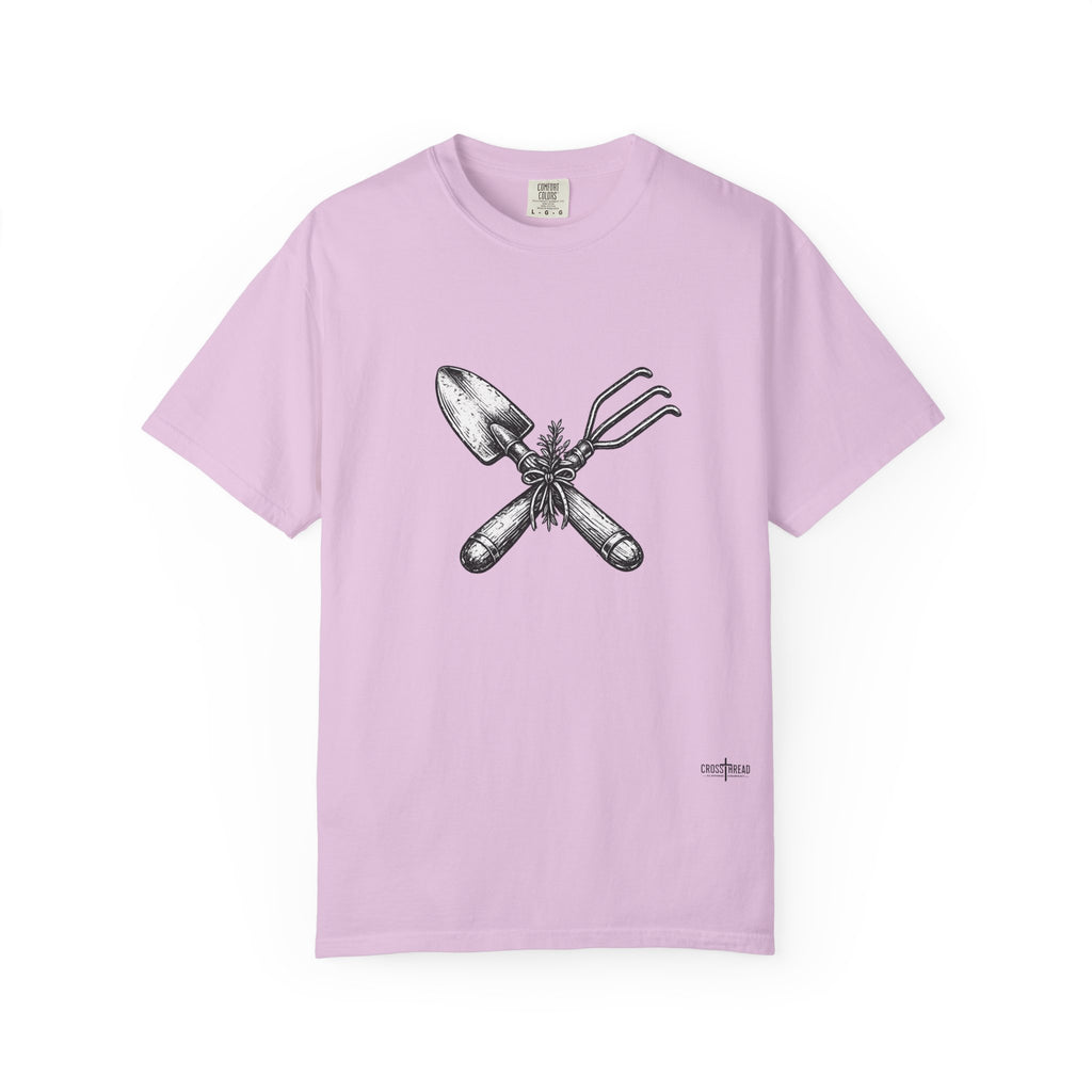 Gardener Crossed Trowel & Cultivator Tee — Vintage Gardening Tool Graphic Shirt